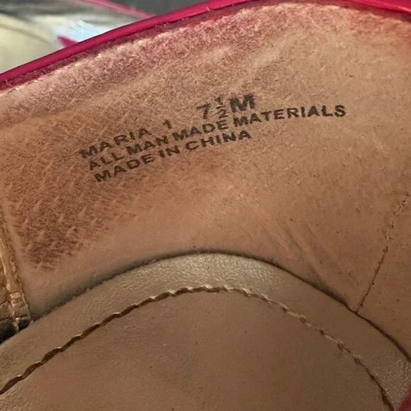 Rampage Maria Hot Pink Patent Pointed Toe Kitten Heel Pumps - Picture 6 of 7